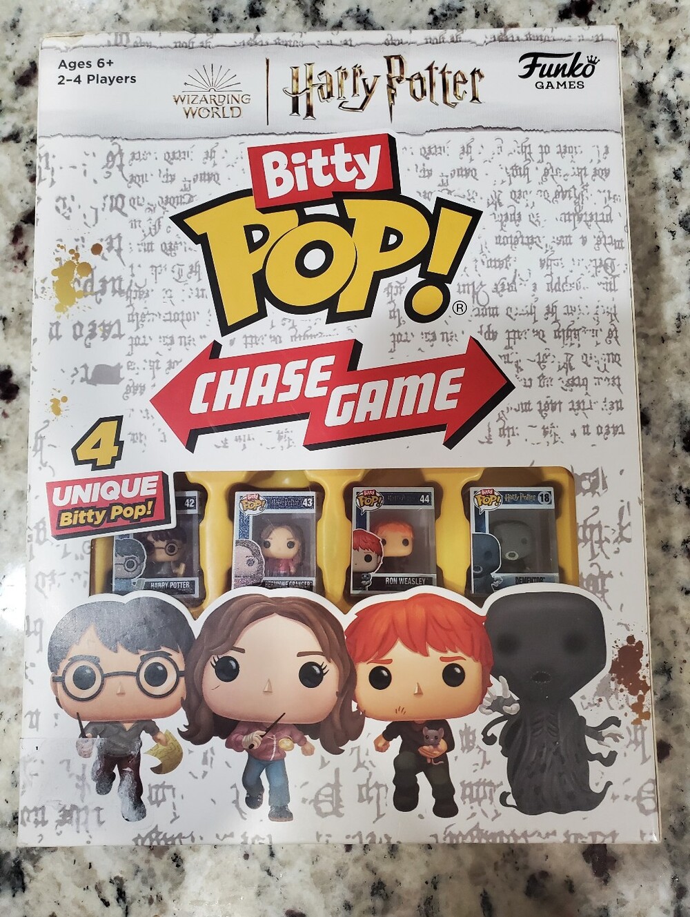 Funko Bitty Pop! Harry Potter Chase Game + 4 Exclusive Micro Figures